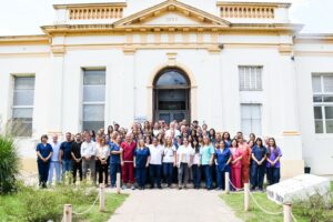 Gracias, médicas y médicos: Un homenaje a quienes sostienen el cuidado de nuestra comunidad