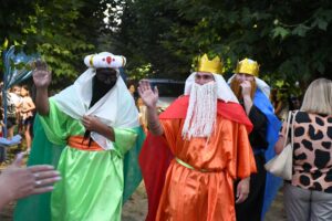 Una celebración para compartir en familia: llegaron los Reyes Magos al Prado Español