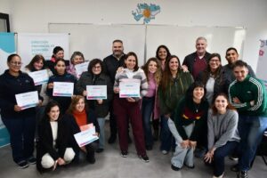 Capacitar para crecer: entrega de certificados a emprendedores locales