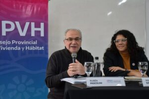 Más derechos, más oportunidades: Navarro participó del Consejo Provincial de Vivienda y Hábitat